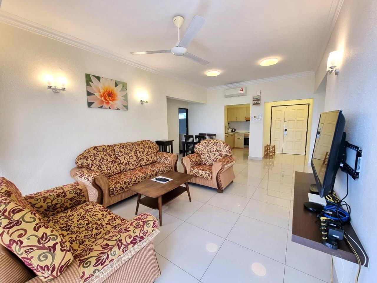 Green Ocean Seaview Apartment Batu Feringgi Εξωτερικό φωτογραφία