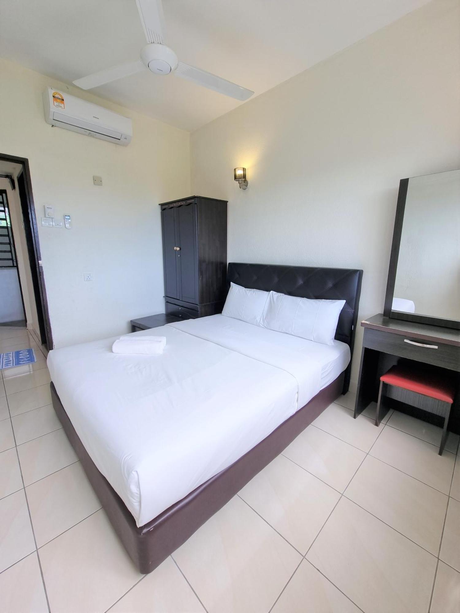 Green Ocean Seaview Apartment Batu Feringgi Εξωτερικό φωτογραφία