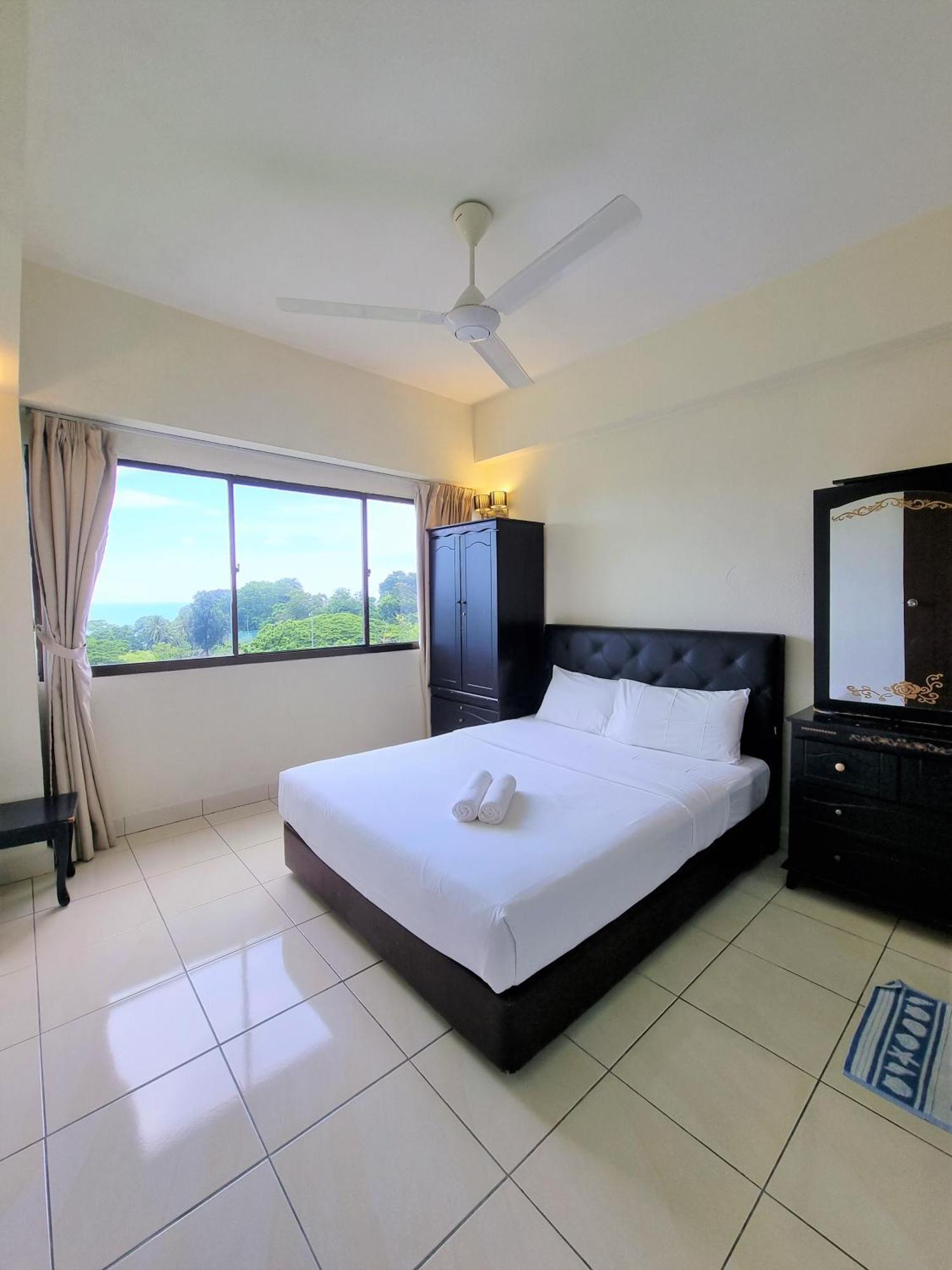 Green Ocean Seaview Apartment Batu Feringgi Εξωτερικό φωτογραφία