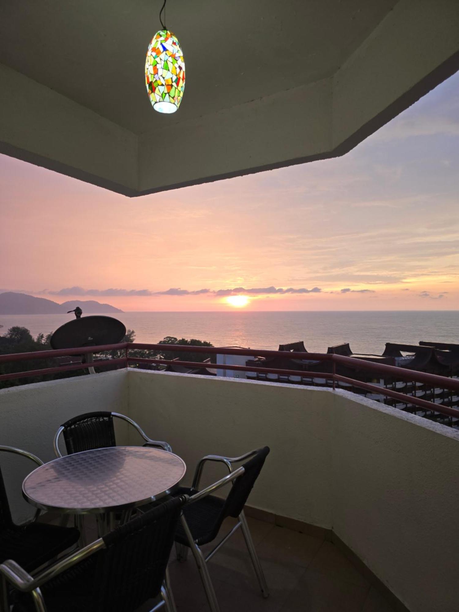 Green Ocean Seaview Apartment Batu Feringgi Εξωτερικό φωτογραφία